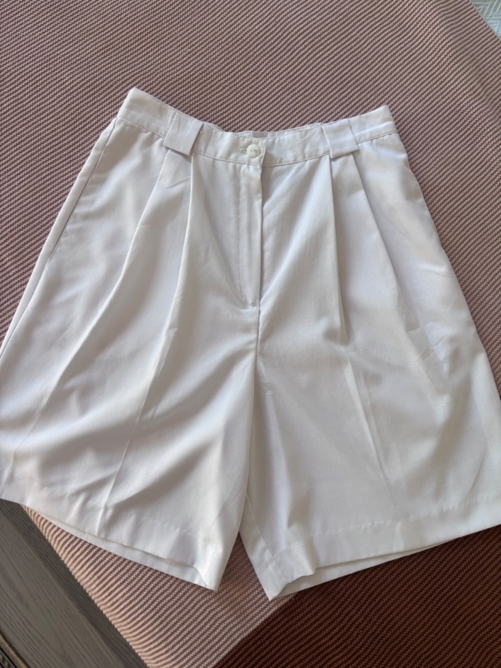 Zack’s Vintage High Waist Pleated White Shorts Women’s Vintage Size 8